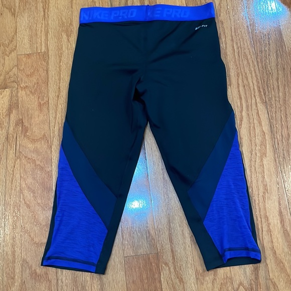 Nike pro legging in large black purple Dri Fit - Picture 7 of 13